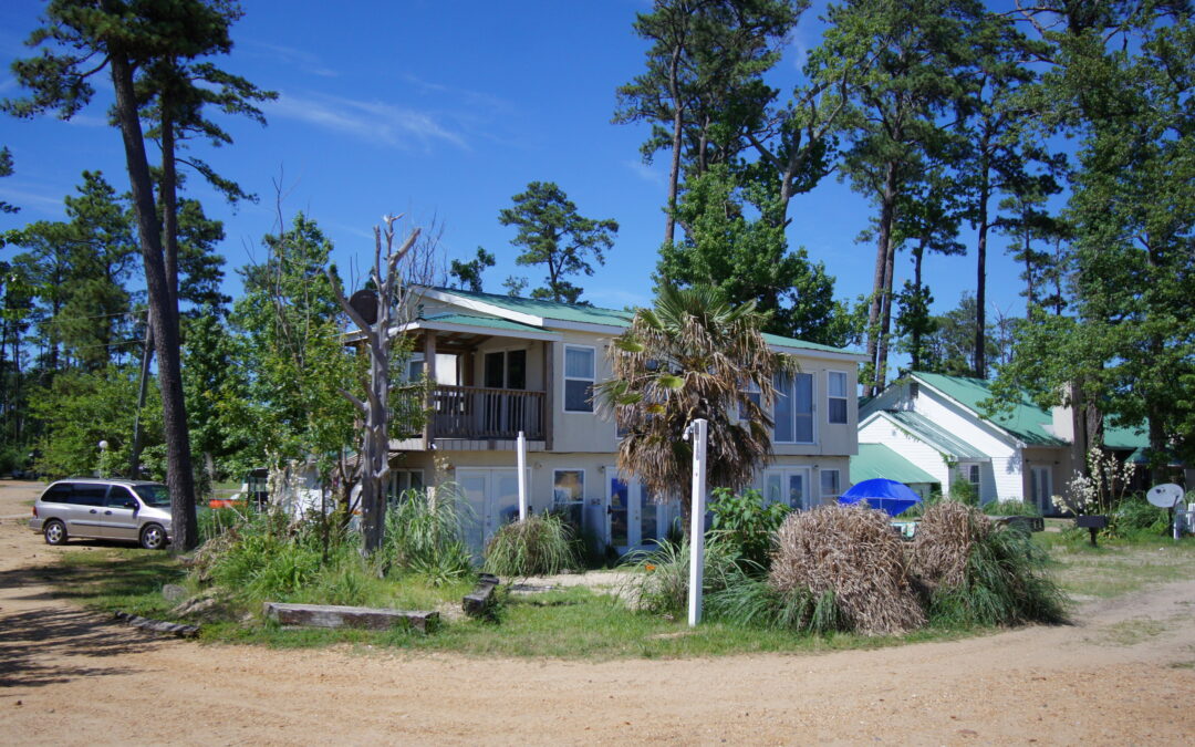 #8 Waterfront Apartment