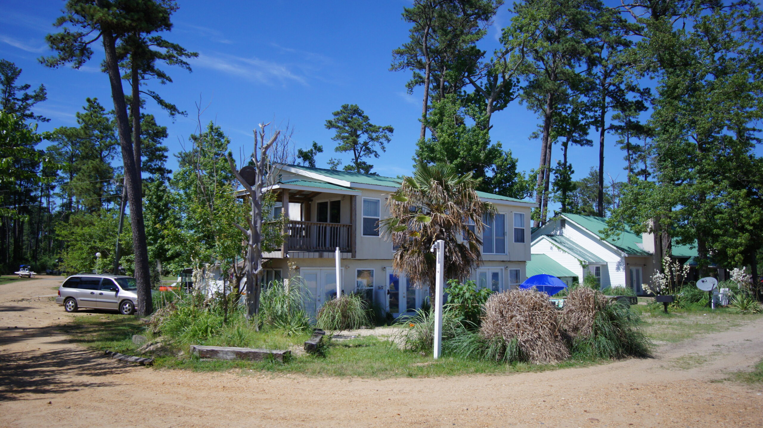 #8 Waterfront Apartment